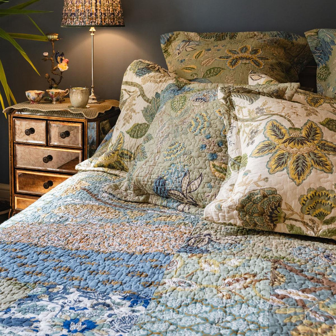 Constance Patchwork Bedspread - RUTHERFORD & Co