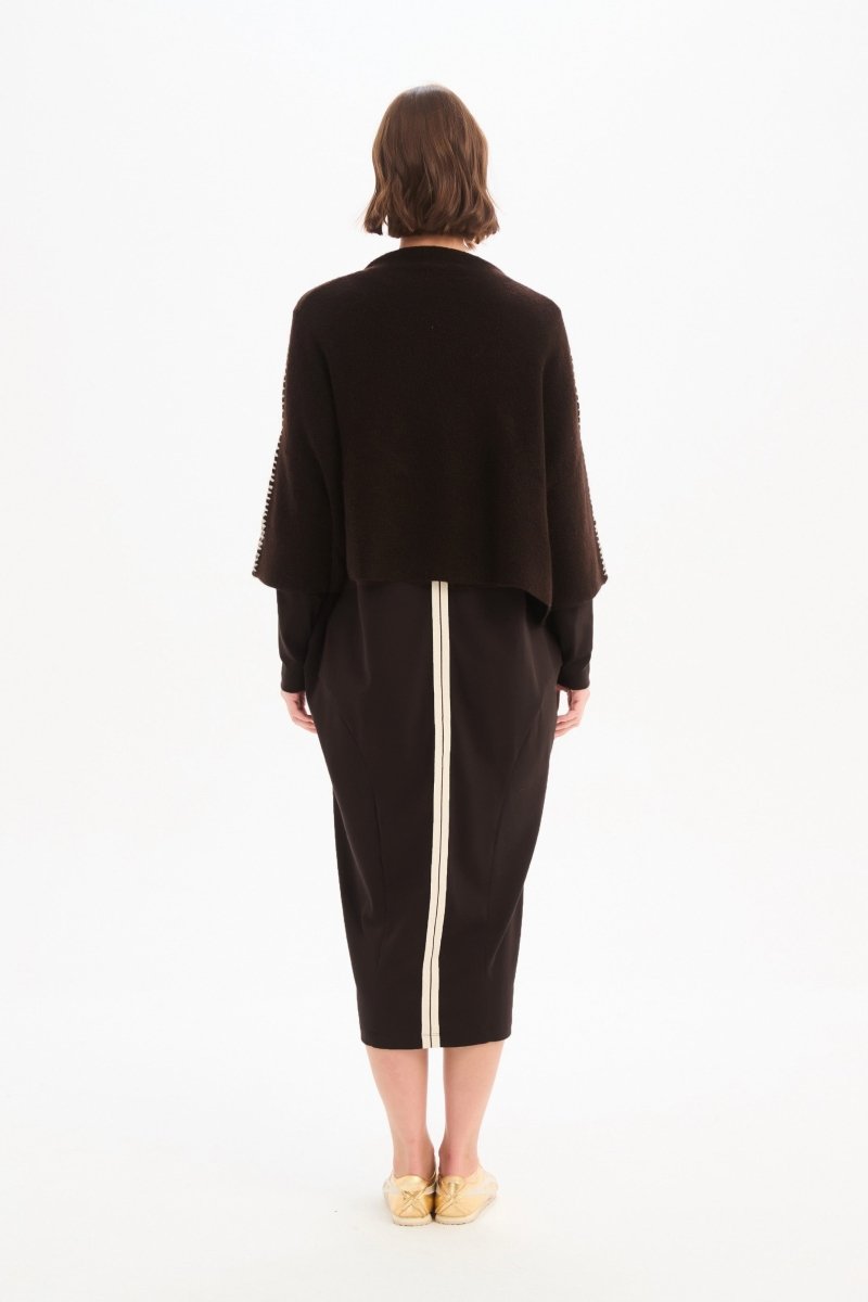 Contrast Stitch Detail Knit Chocolate - RUTHERFORD & Co