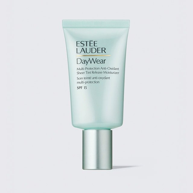 DayWear Multi - Protection Anti - Oxidant Sheer Tint Release Moisturiser SPF 15 - RUTHERFORD & Co