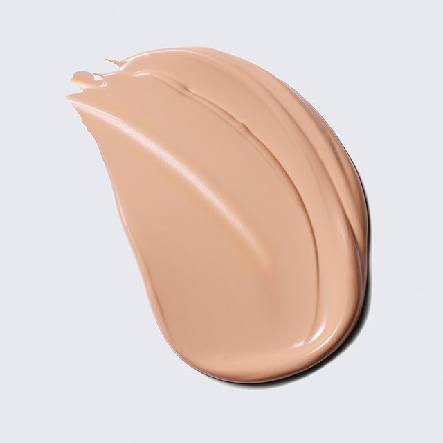 Double Wear Maximum Cover Camouflage Foundation for Face and Body SPF 15 - RUTHERFORD & Co
