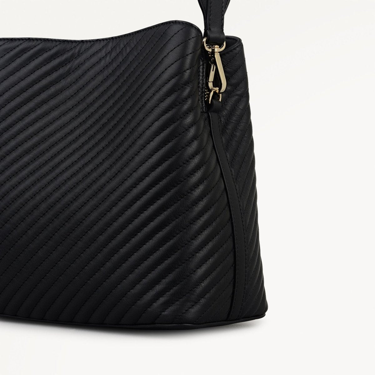 Dukes Place Diagonal Quilt Medium Compartment Cross Body Black - RUTHERFORD & Co