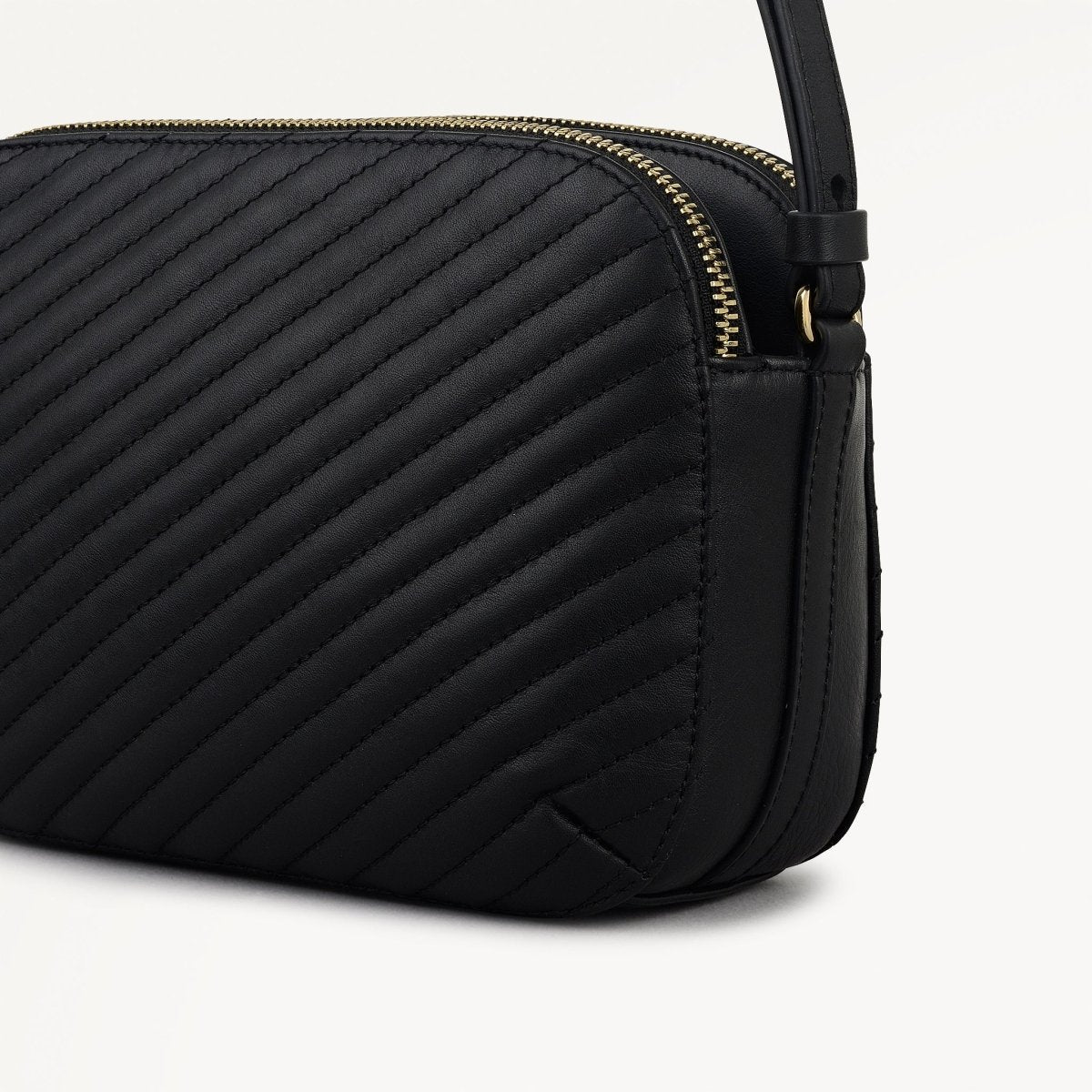 Dukes Place Diagonal Quilt Medium Ziptop Cross Body Black - RUTHERFORD & Co
