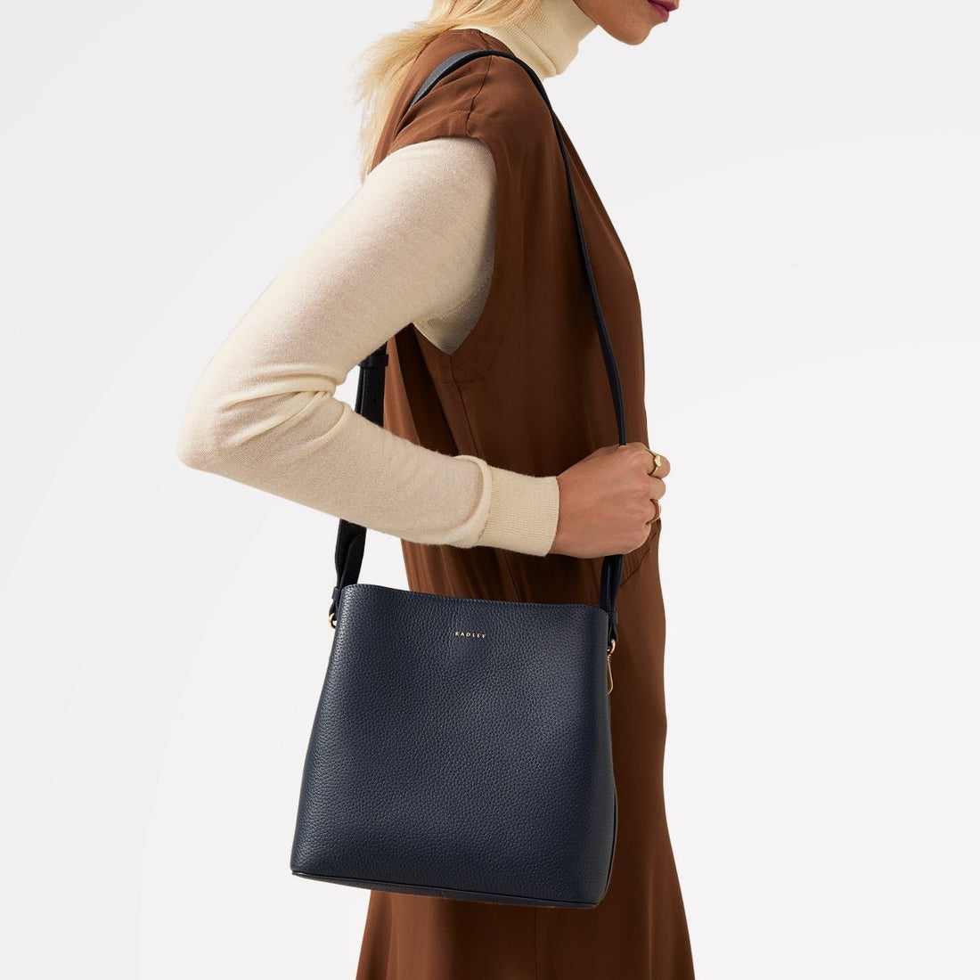 DUKES PLACE ICON/EVENFALL/MEDIUM COMPARTMENT CROSSBODY - RUTHERFORD & Co