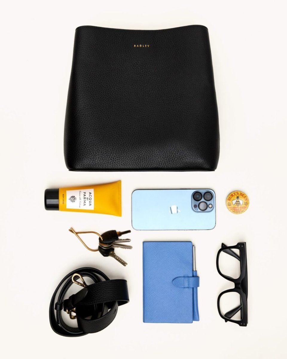Dukes Place Medium Compartment Crossbody Saddle - RUTHERFORD & Co