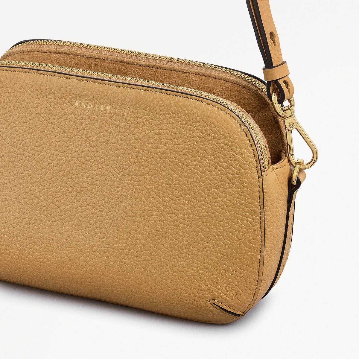 DUKES PLACE/PECAN/MEDIUM ZIPTOP CROSSBODY - RUTHERFORD & Co