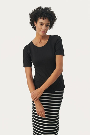 EamajaPW Ts T-shirt - Black - RUTHERFORD & Co