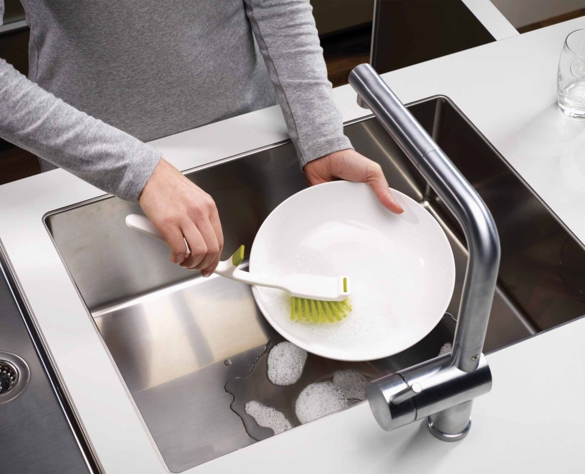 Edge™ Grey Washing Up Brush - RUTHERFORD & Co