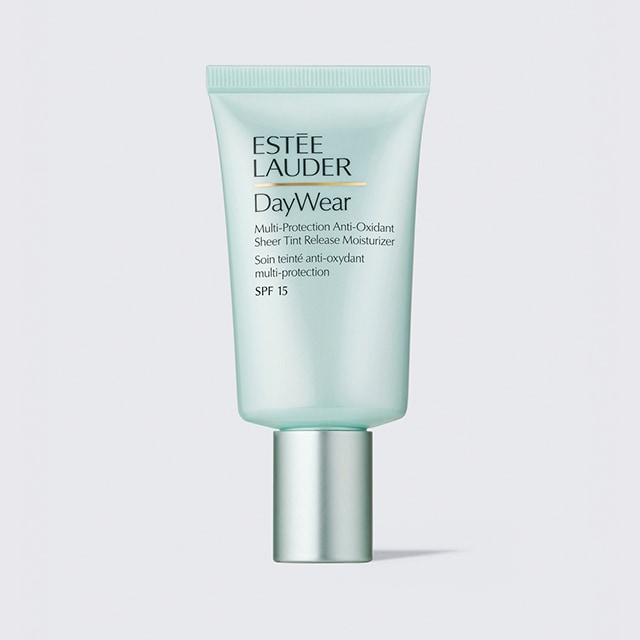 DayWear Multi-Protection Anti-Oxidant Sheer Tint Release Moisturizer SPF 15