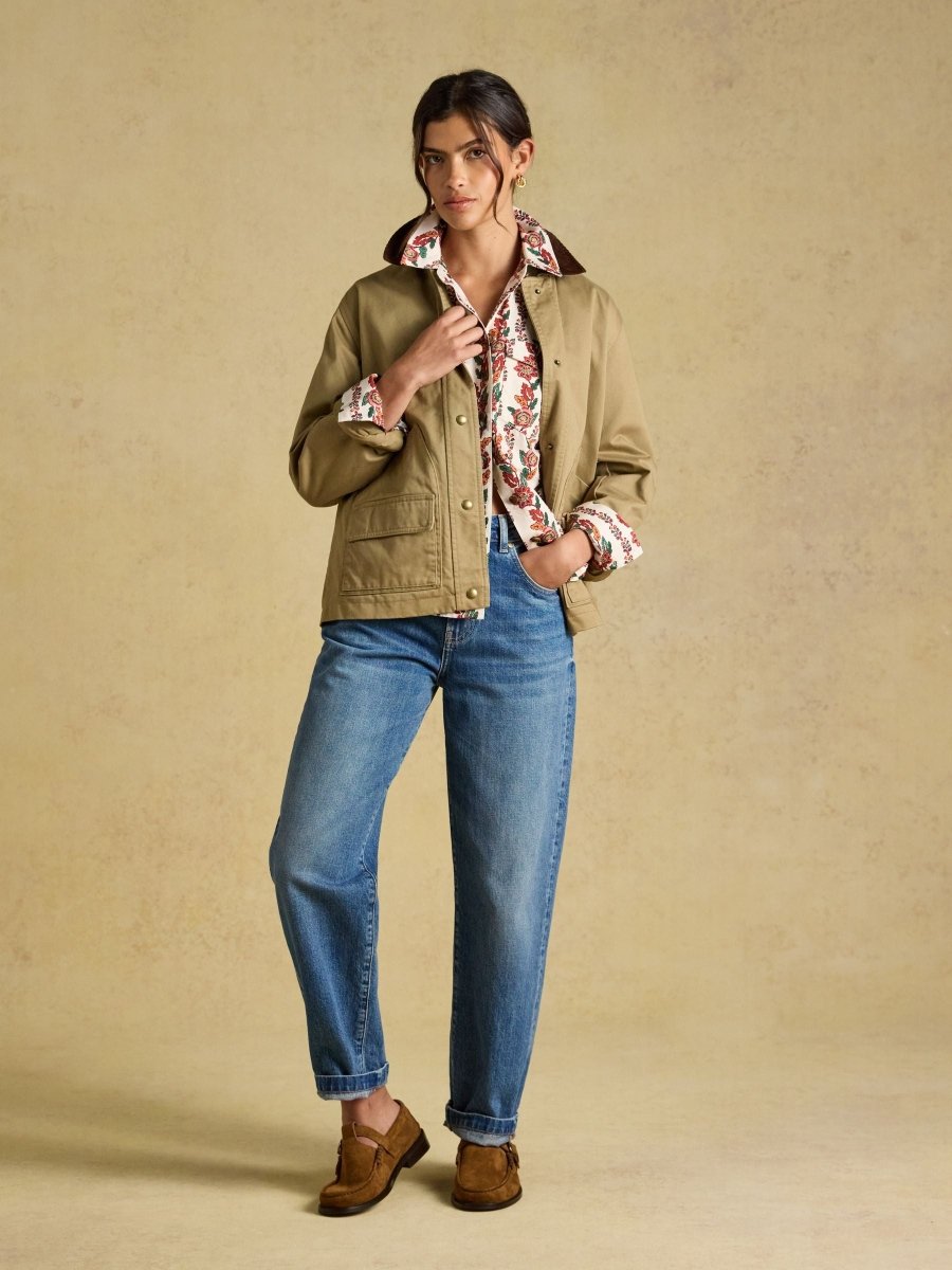 Evelyn Cream Floral Boxy Fit Shirt - RUTHERFORD & Co