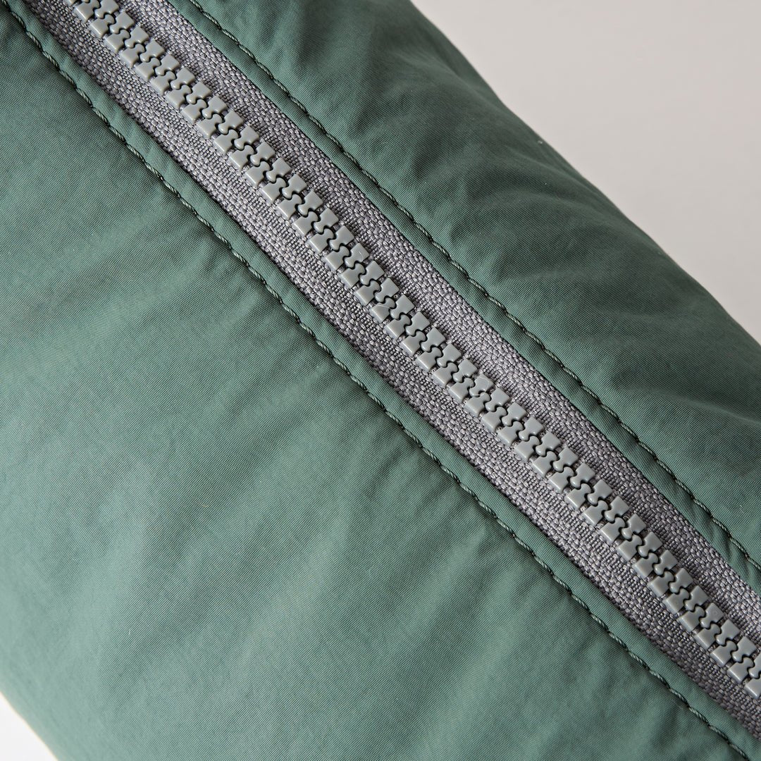 Farringdon Taslon - RUTHERFORD & Co