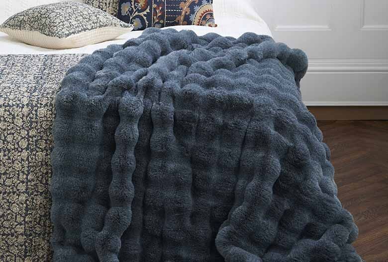 Feather faux fur throw slate blue - RUTHERFORD & Co