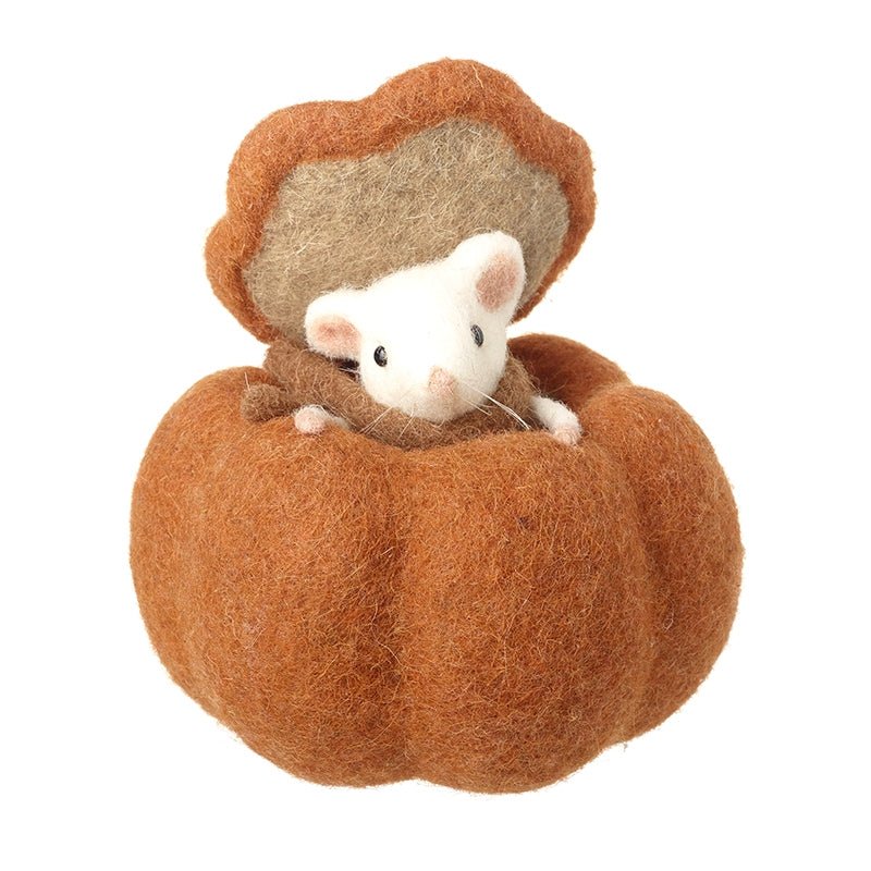 Felt Mouse In Pumpkin - RUTHERFORD & Co
