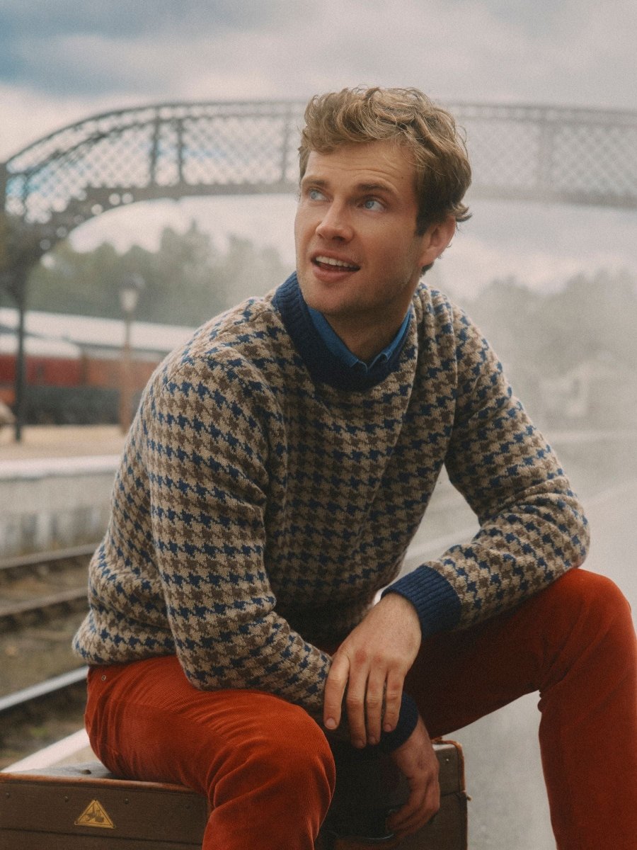 Ferguson Wool - Rich Oatmeal Houndstooth Jumper - RUTHERFORD & Co