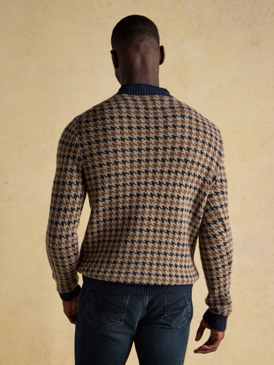 Ferguson Wool - Rich Oatmeal Houndstooth Jumper - RUTHERFORD & Co