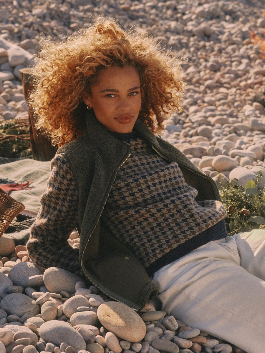 Ferguson Wool - Rich Oatmeal Houndstooth Jumper - RUTHERFORD & Co