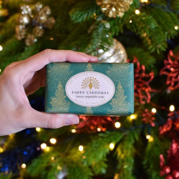 Festive Soap Bar 190g - Happy Christmas - RUTHERFORD & Co