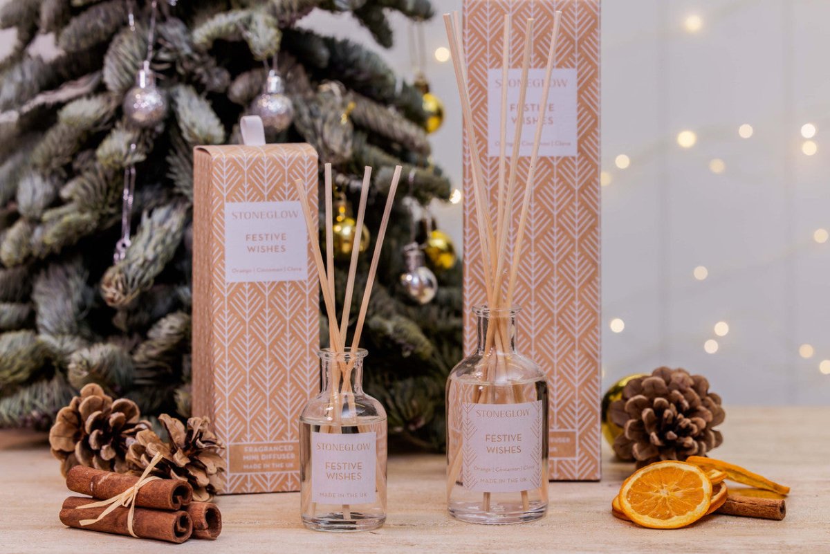 Festive Wishes - Scented Reed Diffuser 100ml - RUTHERFORD & Co