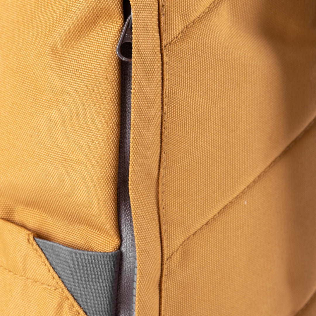 FINCHLEY A FLAX RECYCLED CANVAS MEDIUM - RUTHERFORD & Co