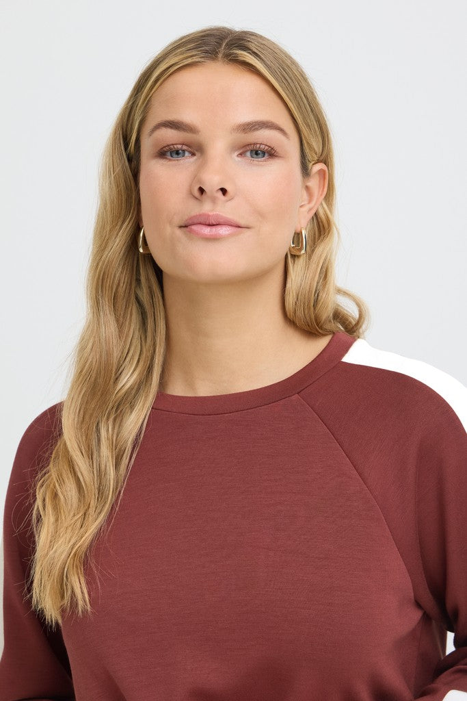 Fransa Aurora Sweatshirt Rum With White Contrast