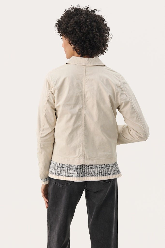 FredaPW JA French Oak - RUTHERFORD & Co