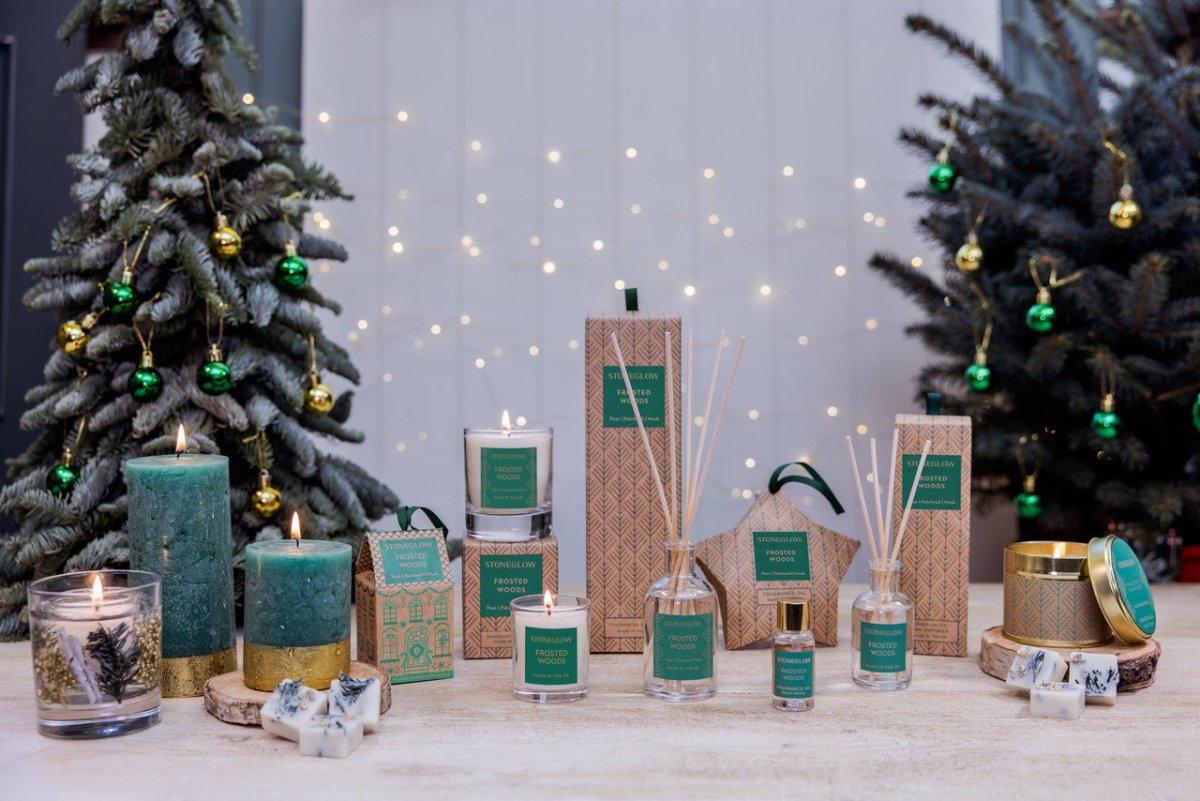 Frosted Woods - Gift Set (Scented mini soy candle and mini diffuser) - RUTHERFORD & Co