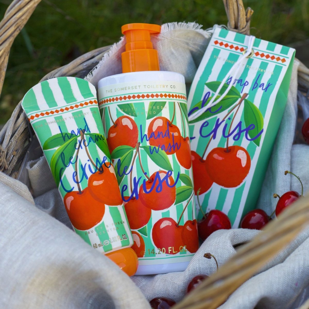 Fruity Stripes La Cerise Hand Wash 420ml - RUTHERFORD & Co