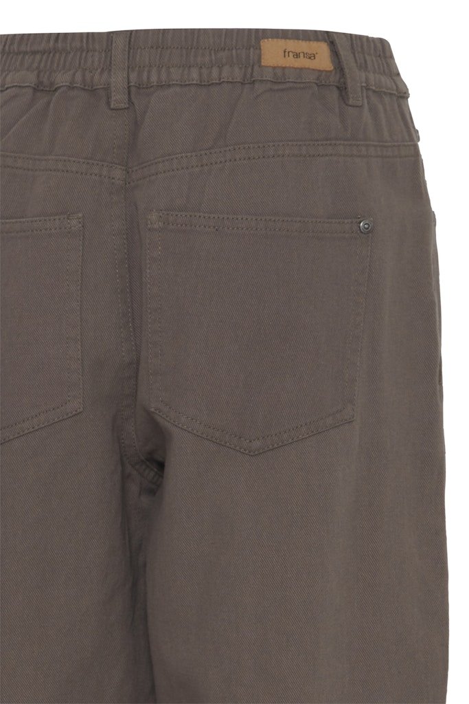 FRYRSA JE 1 walnut - RUTHERFORD & Co