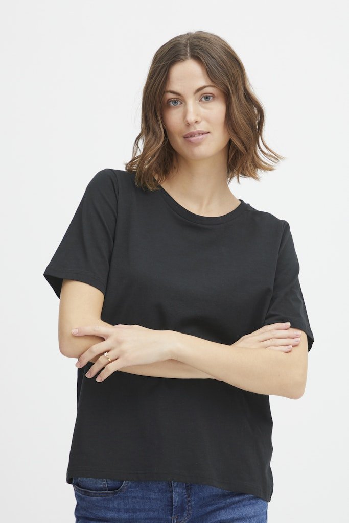 FRZASHOULDER TEE 4 black - RUTHERFORD & Co