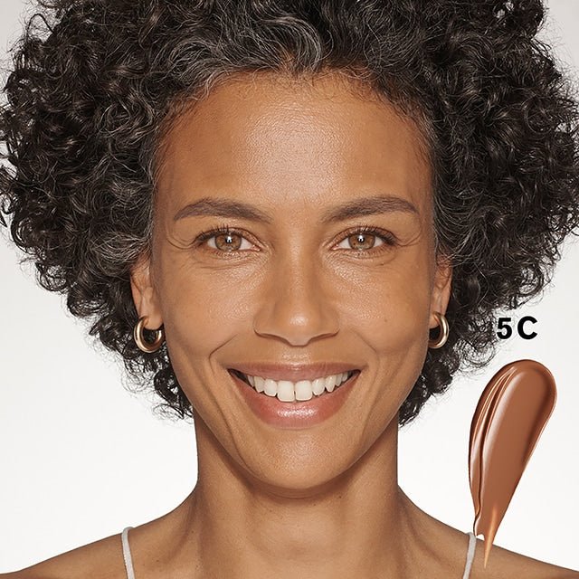 Futurist Soft Touch Brightening Skincealer Concealer - RUTHERFORD & Co