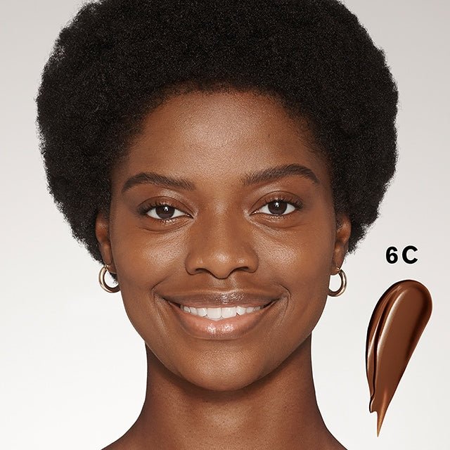 Futurist Soft Touch Brightening Skincealer Concealer - RUTHERFORD & Co