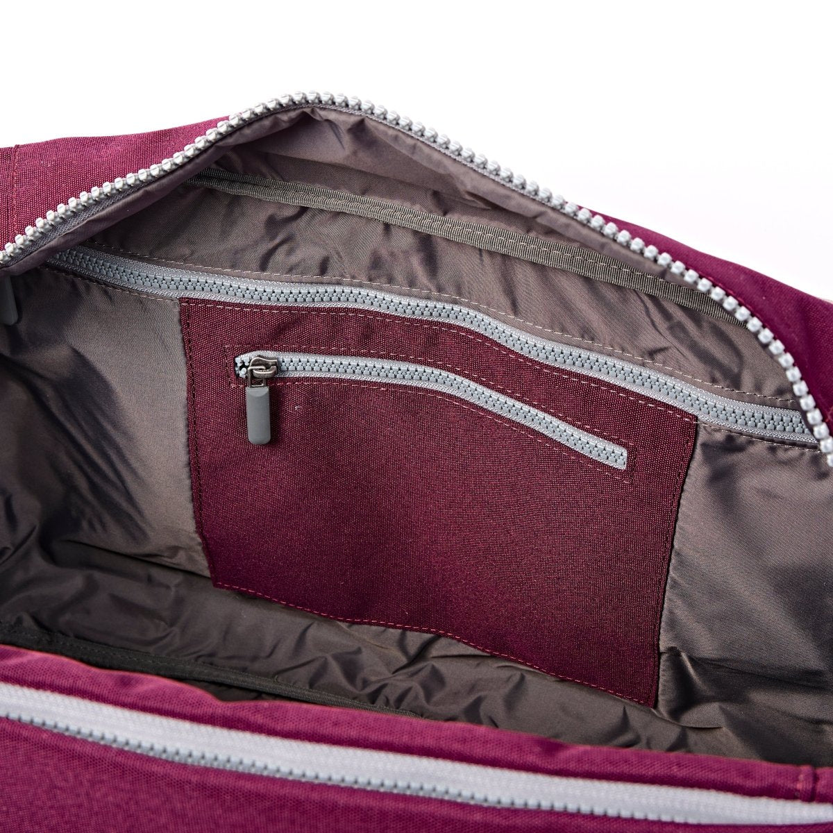 Gatwick Carry-On Duffel Bag in Cherry Lacquer - Medium - RUTHERFORD & Co