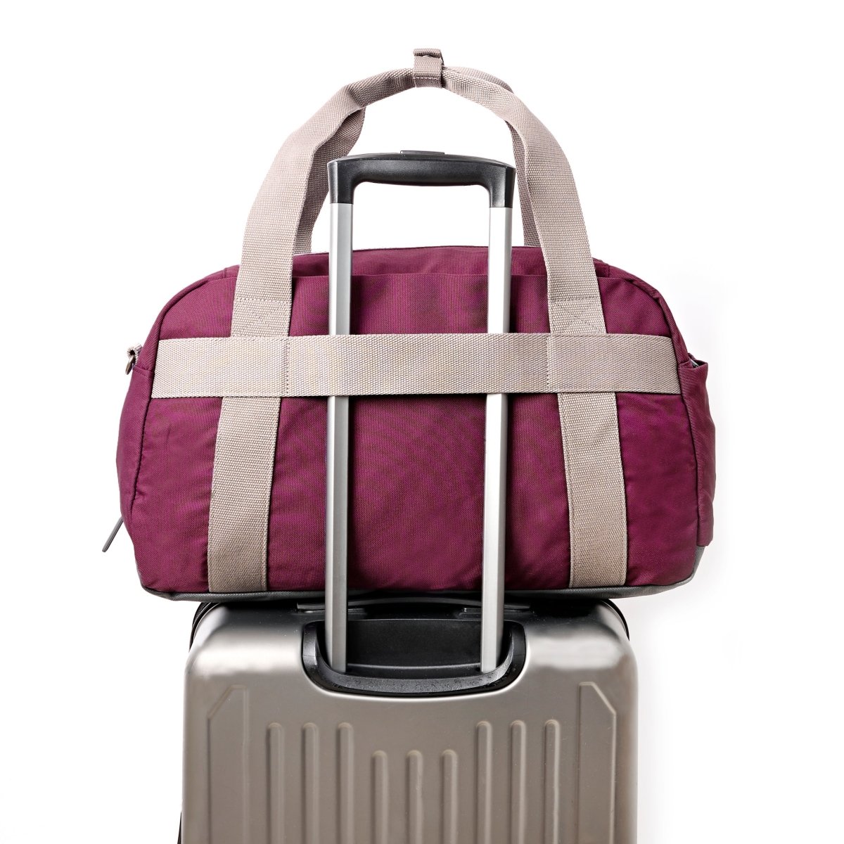 Gatwick Carry-On Duffel Bag in Cherry Lacquer - Medium - RUTHERFORD & Co