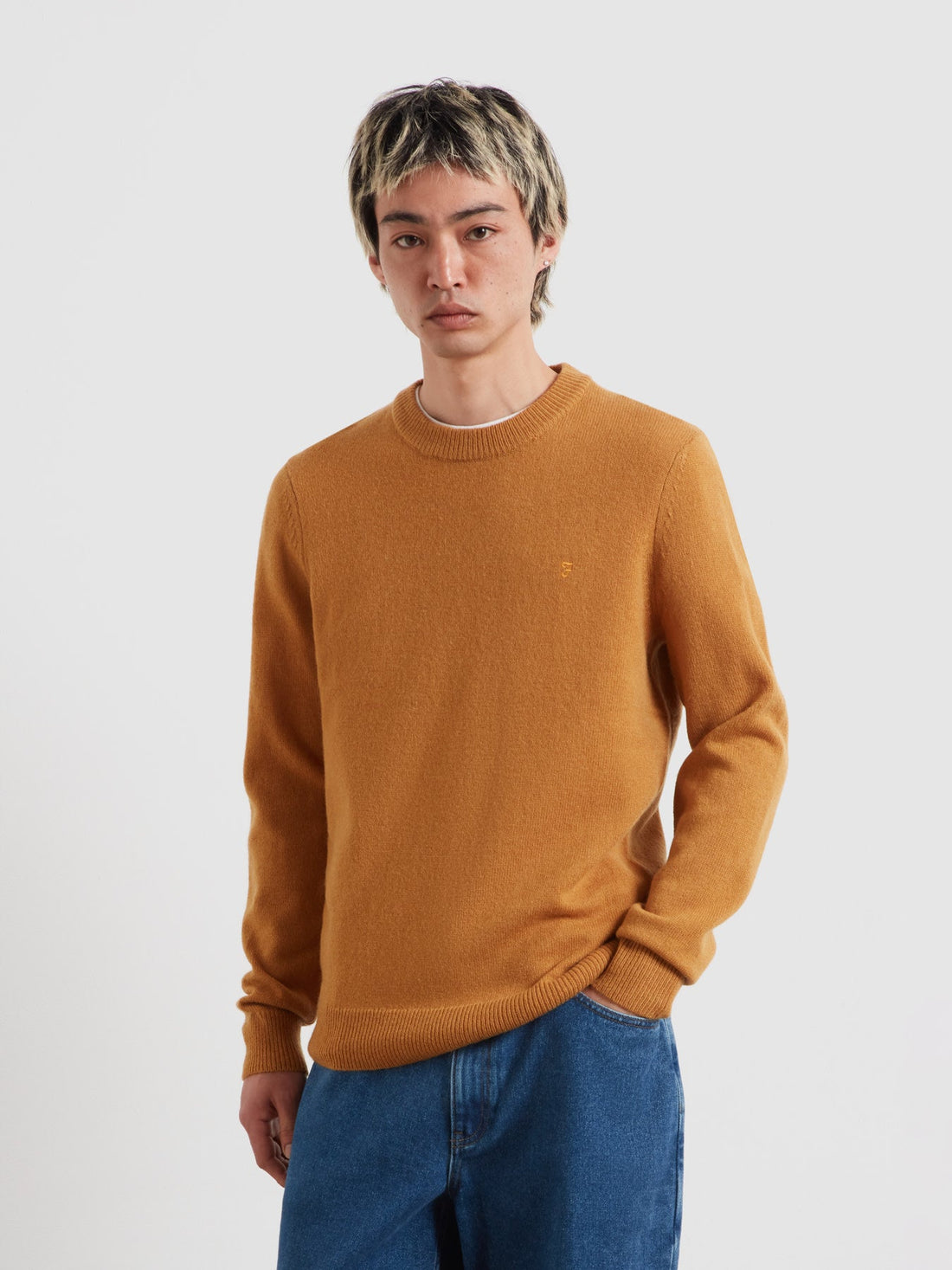 Maidstone Lambswool Sweater In Rust Yellow