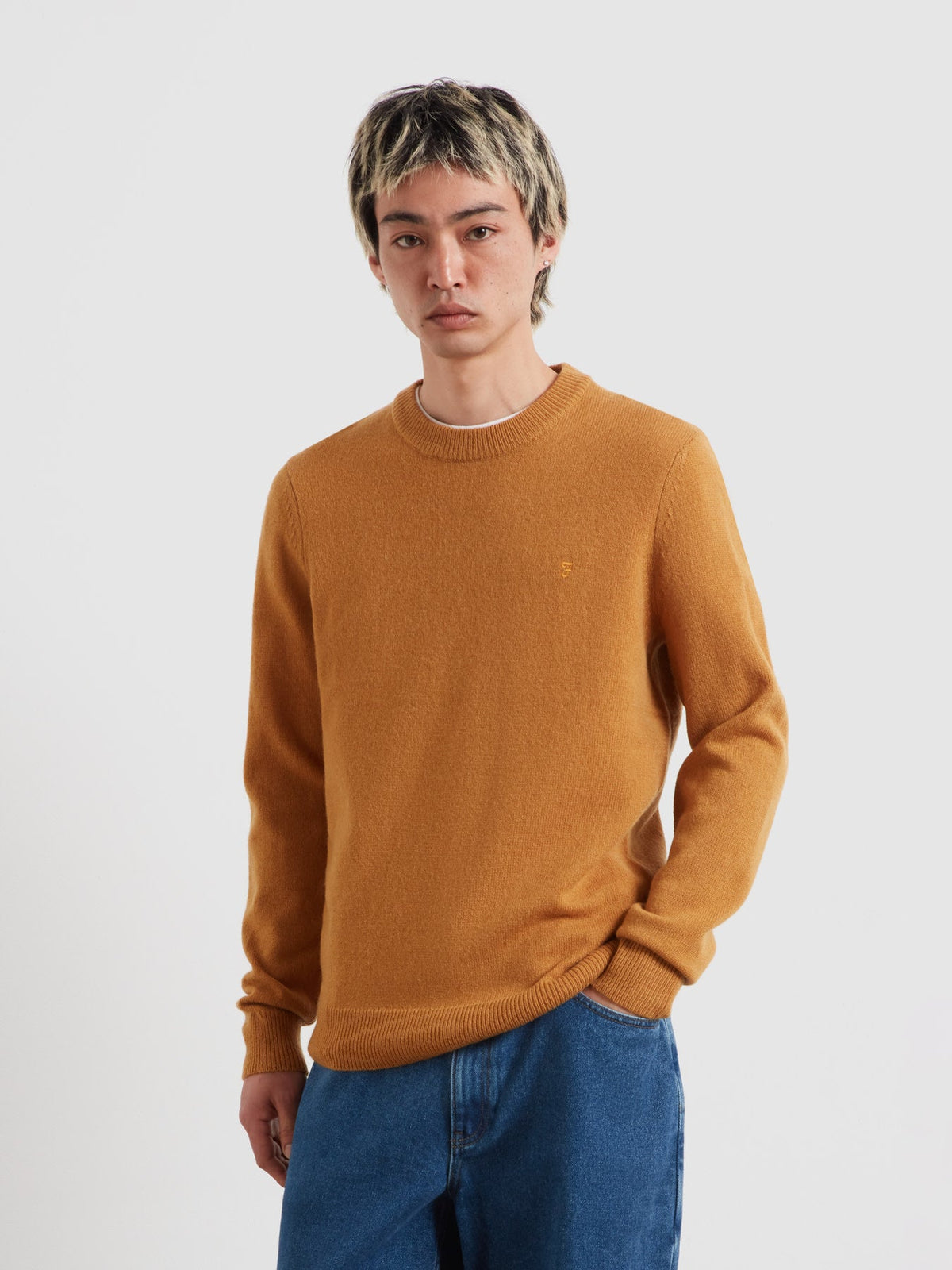 Maidstone Lambswool Sweater In Rust Yellow