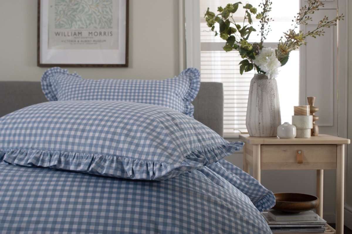 Gingham Frilled Duvet Set - RUTHERFORD & Co
