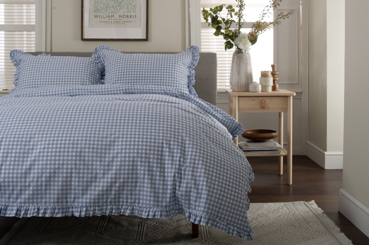 Gingham Frilled Duvet Set - RUTHERFORD & Co