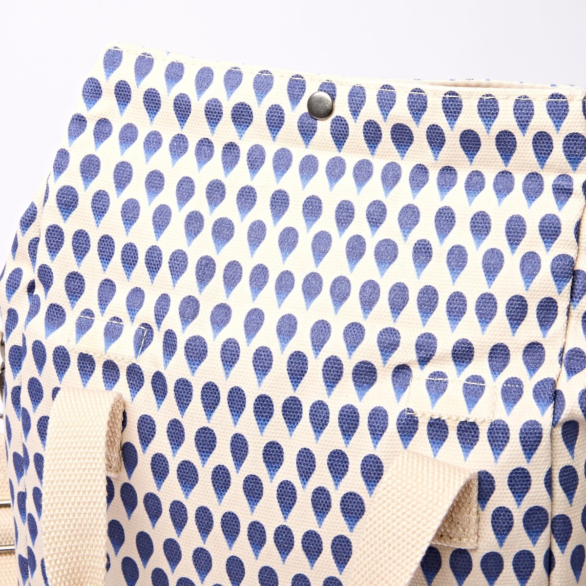 Hampstead Lunch Bag in Denim Rain Indigo - RUTHERFORD & Co