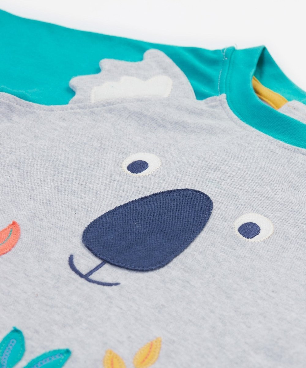 HAPPY RAGLAN T - SHIRT - RUTHERFORD & Co