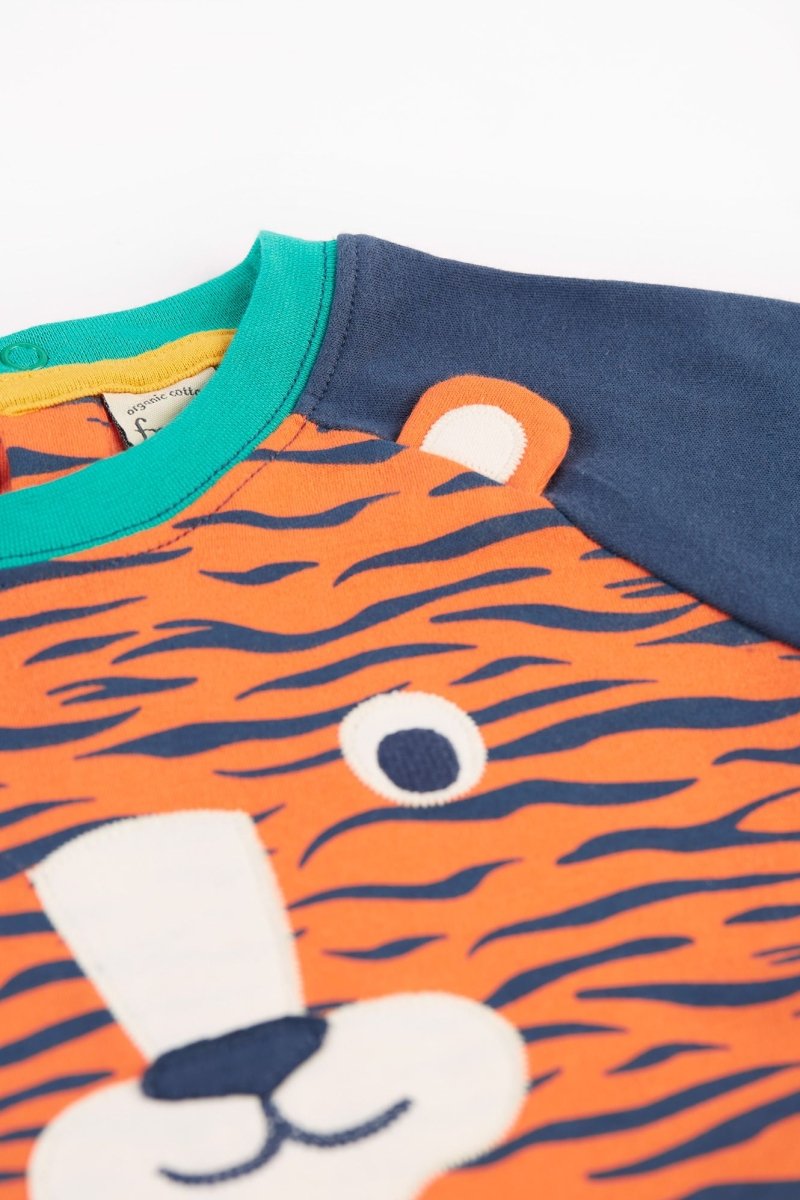 Happy Raglan Top - RUTHERFORD & Co