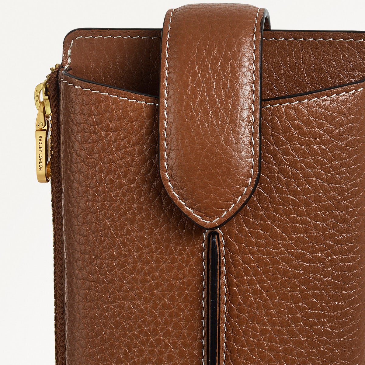 HILLGATE/SADDLE/LARGE PHONE CROSSBODY - RUTHERFORD & Co