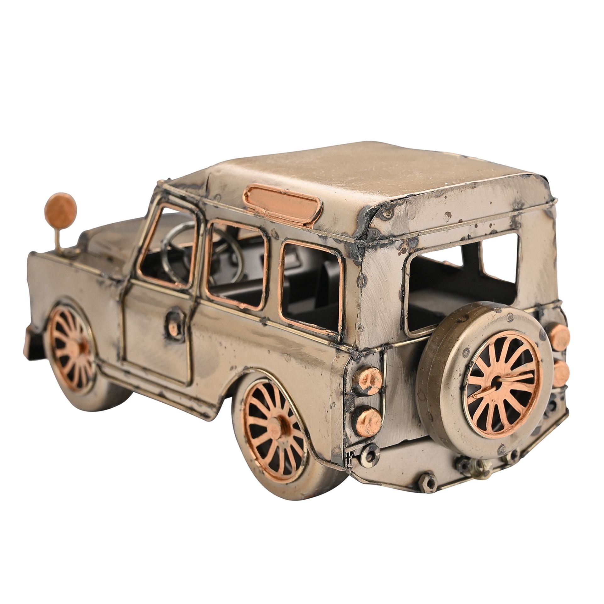 Harvey Makin Ornament - 4 x 4