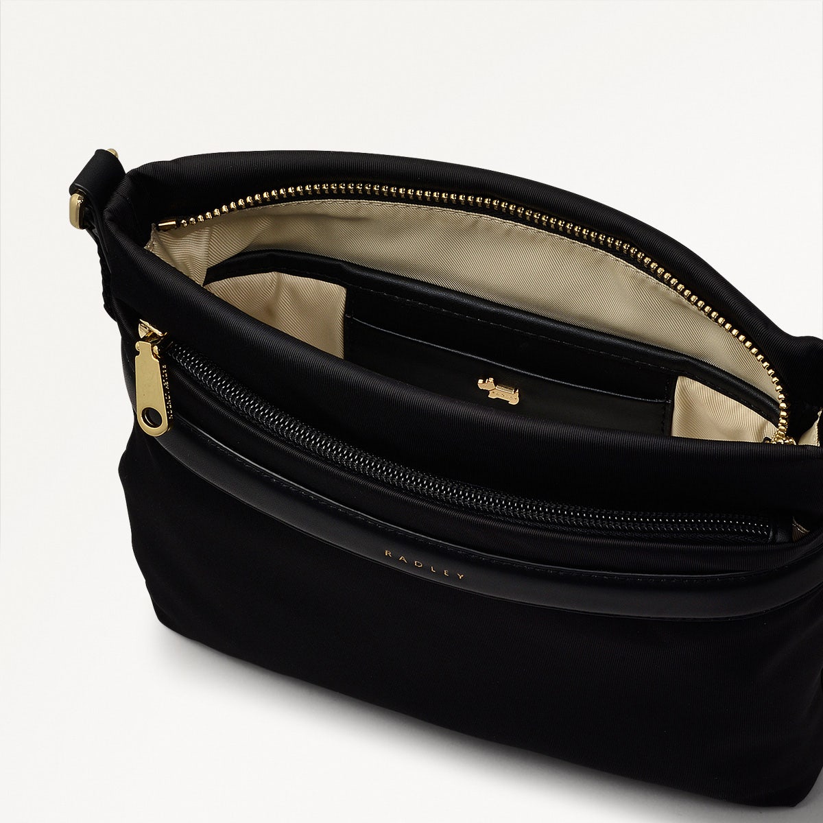 HOLLAND PARK/BLACK/SMALL ZIPTOP CROSSBODY - RUTHERFORD & Co