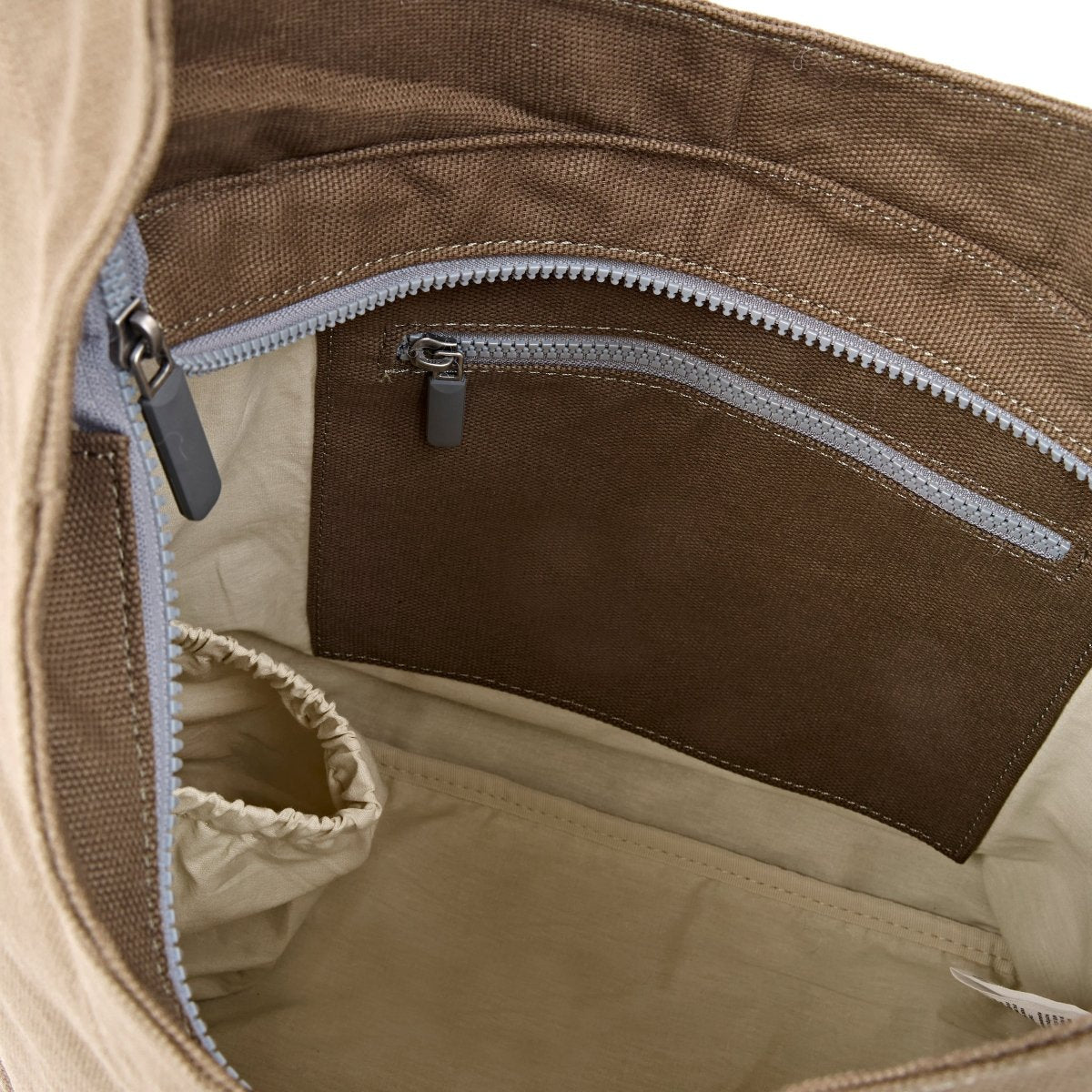 Hoxton Shoulder Bag in Ranger Green - RUTHERFORD & Co