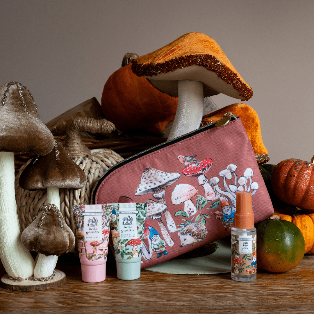 In The Garden Rejuvenate Travel Set - RUTHERFORD & Co