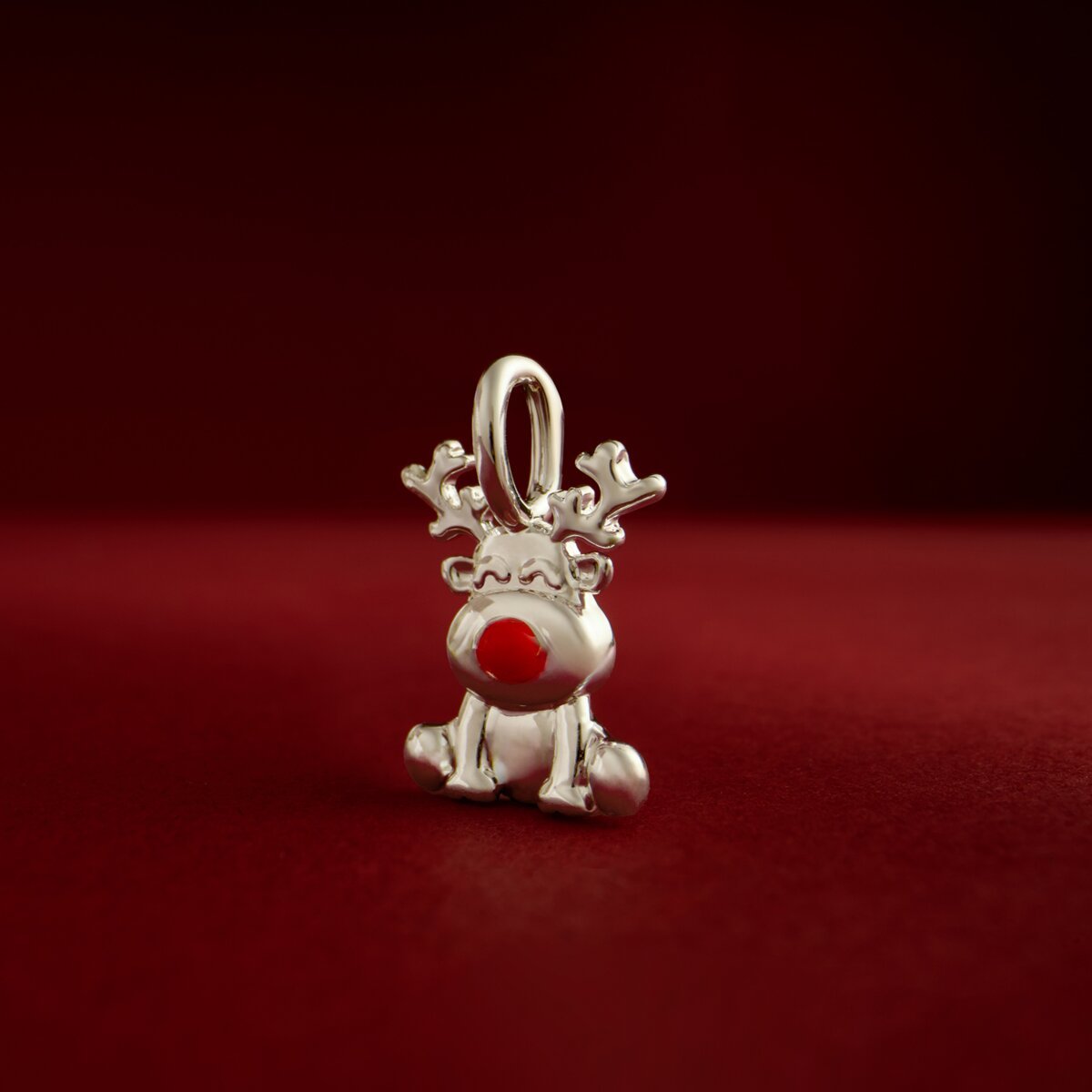 Kids' Christmas A Little 'Rudolph the Red-Nosed Reindeer' Bracelet - RUTHERFORD & Co