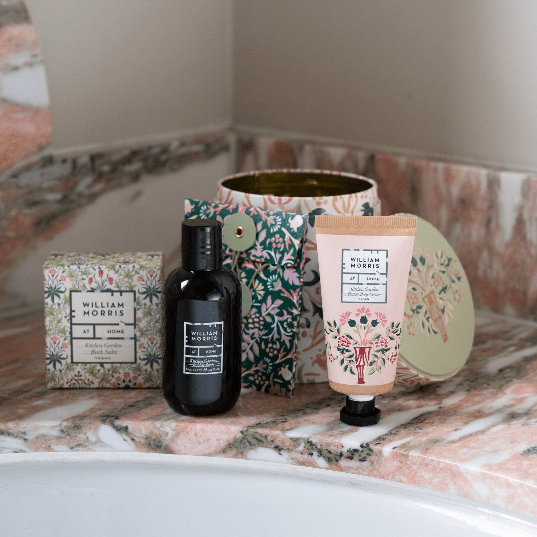 Kitchen Garden Post - Gardening Care Flowerpot Tin - RUTHERFORD & Co