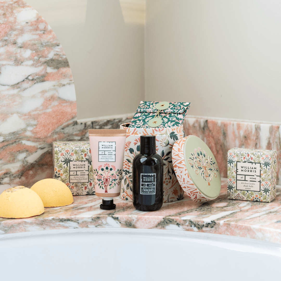 Kitchen Garden Post - Gardening Care Flowerpot Tin - RUTHERFORD & Co