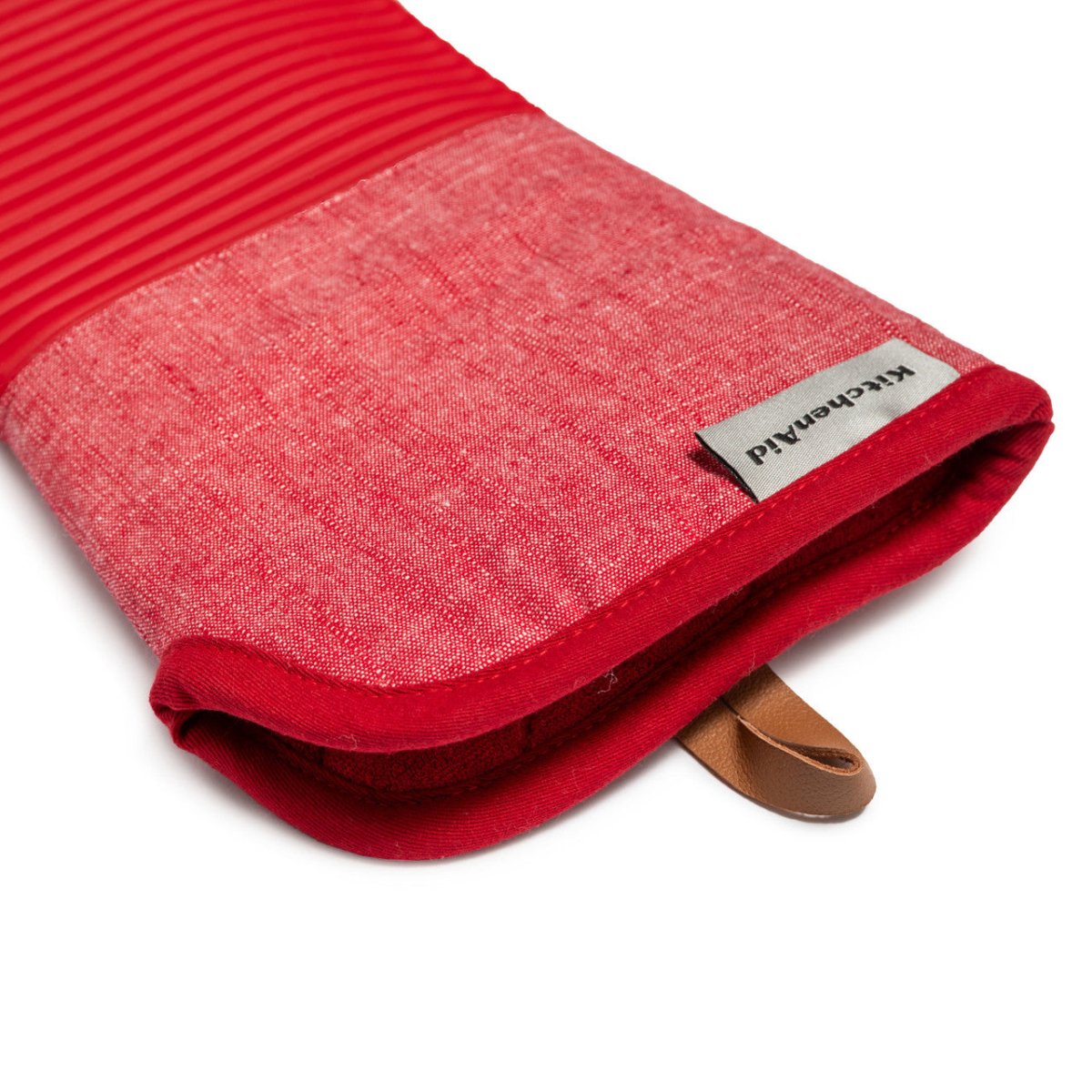 KitchenAid Ribbed Soft Silicone Oven Glove Empire Red - RUTHERFORD & Co