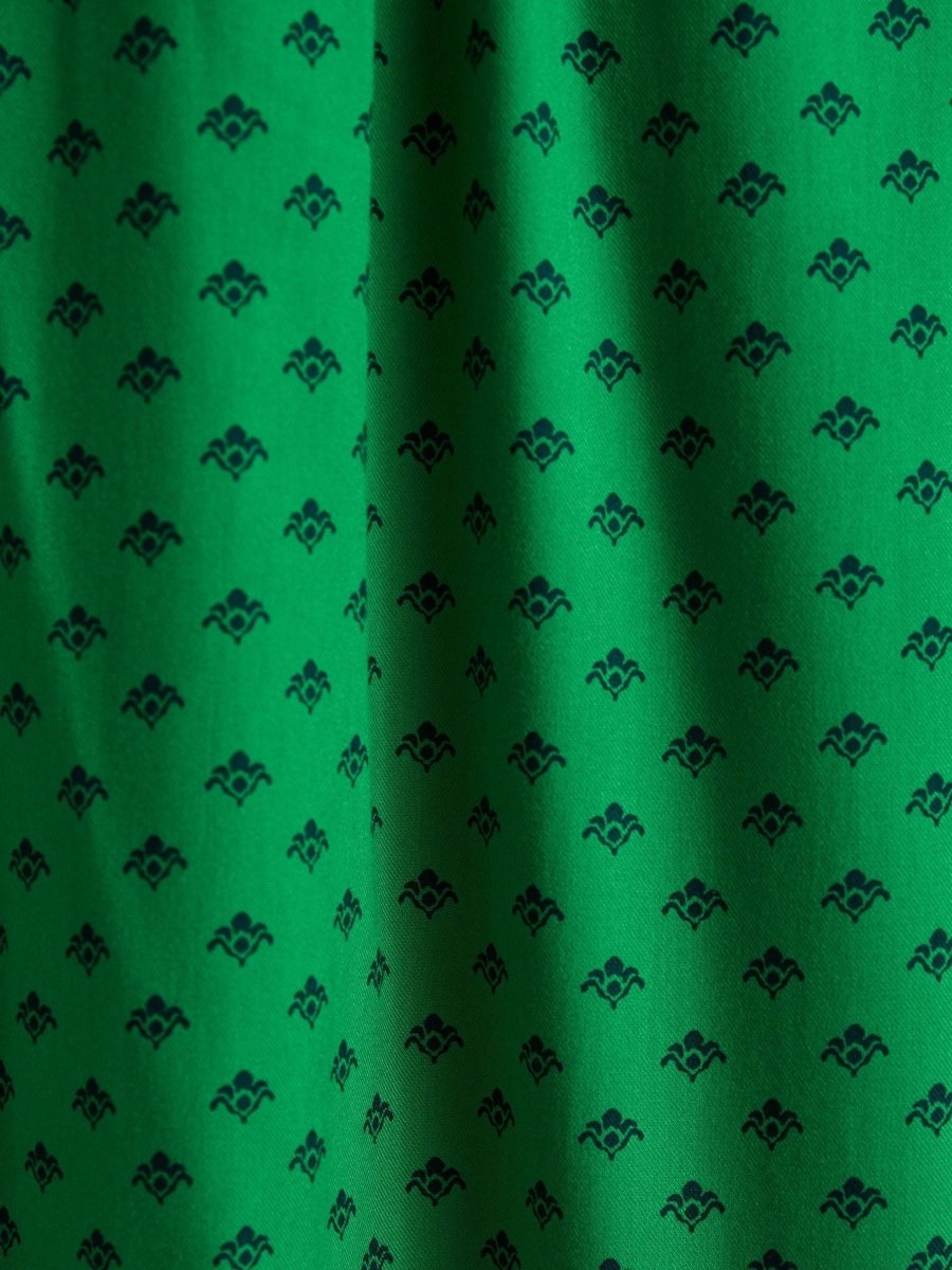 Liliana Green Foulard Print Shirred V - Neck Midi Dress - RUTHERFORD & Co