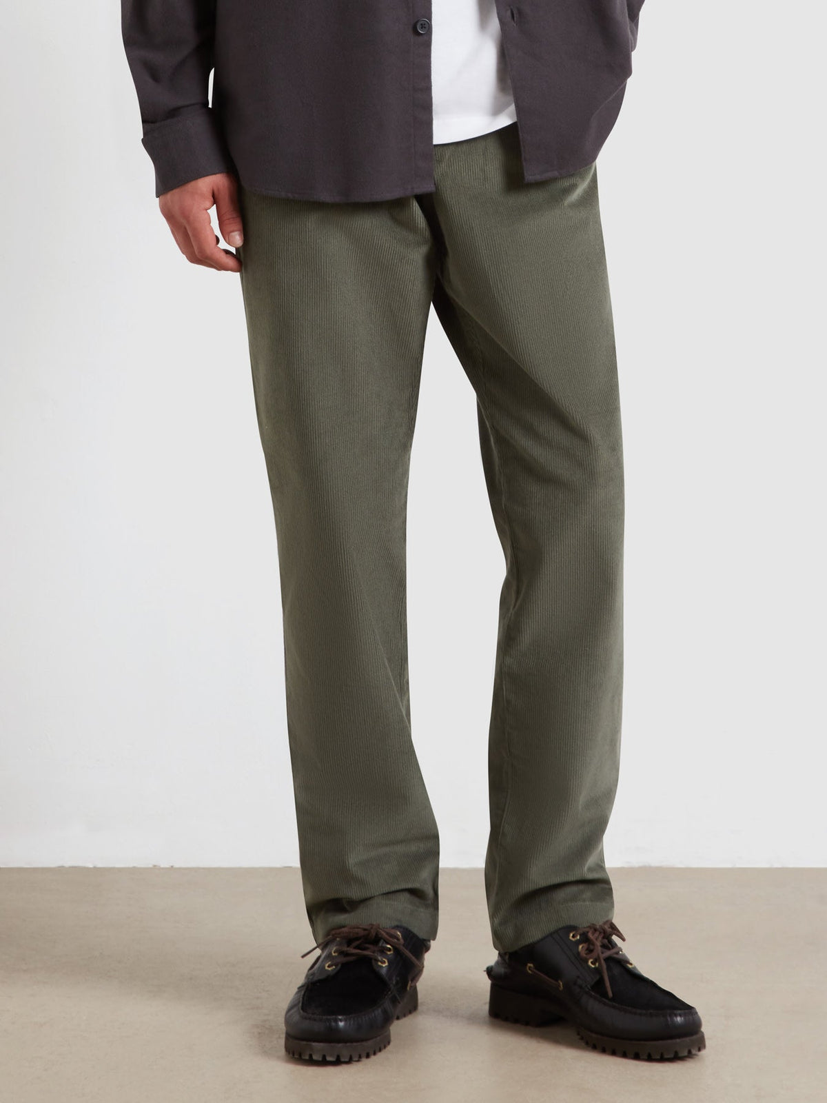 Roachman Regular Fit Cord Trousers In Rosemary